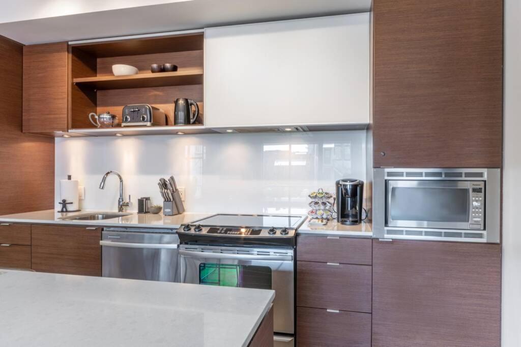 Clean 3Rd Floor Executive 1 Bedroom Apt In Old Town China Town Victoria Buitenkant foto
