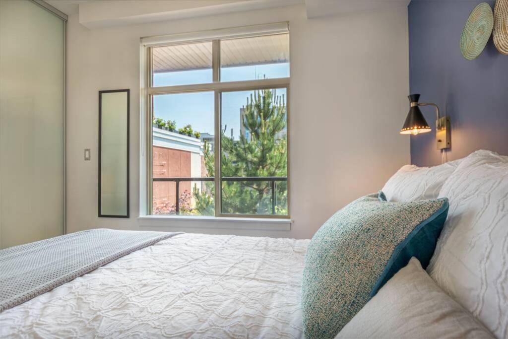 Clean 3Rd Floor Executive 1 Bedroom Apt In Old Town China Town Victoria Buitenkant foto